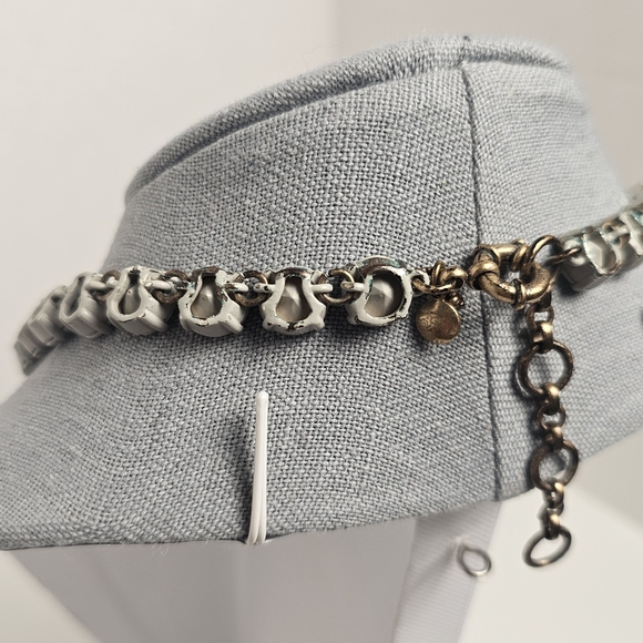 [J. CREW] Matte Gray Coated Stones Crystal Drop Statement Necklace - Picture 14 of 16